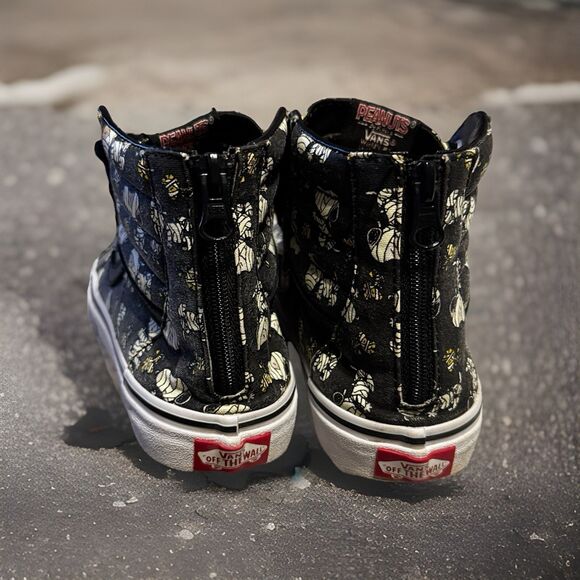 Vans x Peanuts Sk8-HiSnoopy Mummies Glow Black, Kids 6.5 - Picture 4 of 13